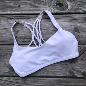 EUC Lululemon Bra Sz 4